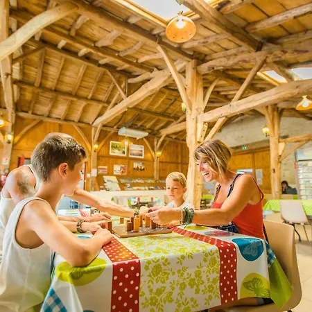 La Bergerie Kemping *